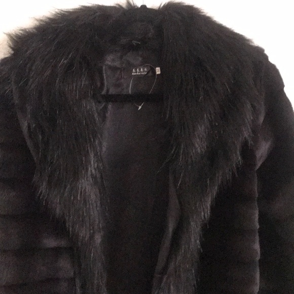 Coat, never been used - Picture 3 of 4